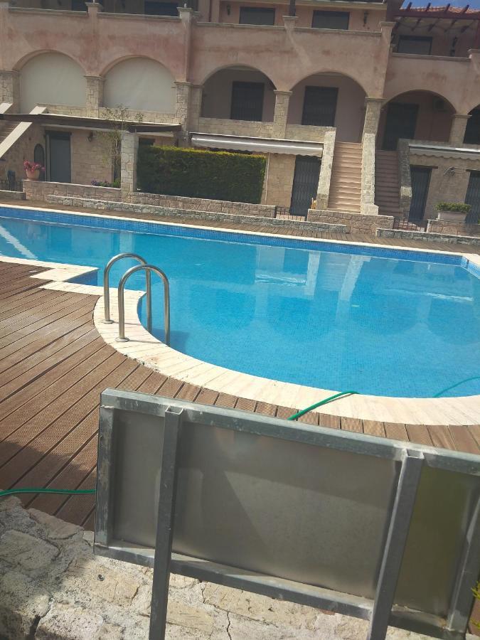 La Luna House Pefkochori Exterior foto