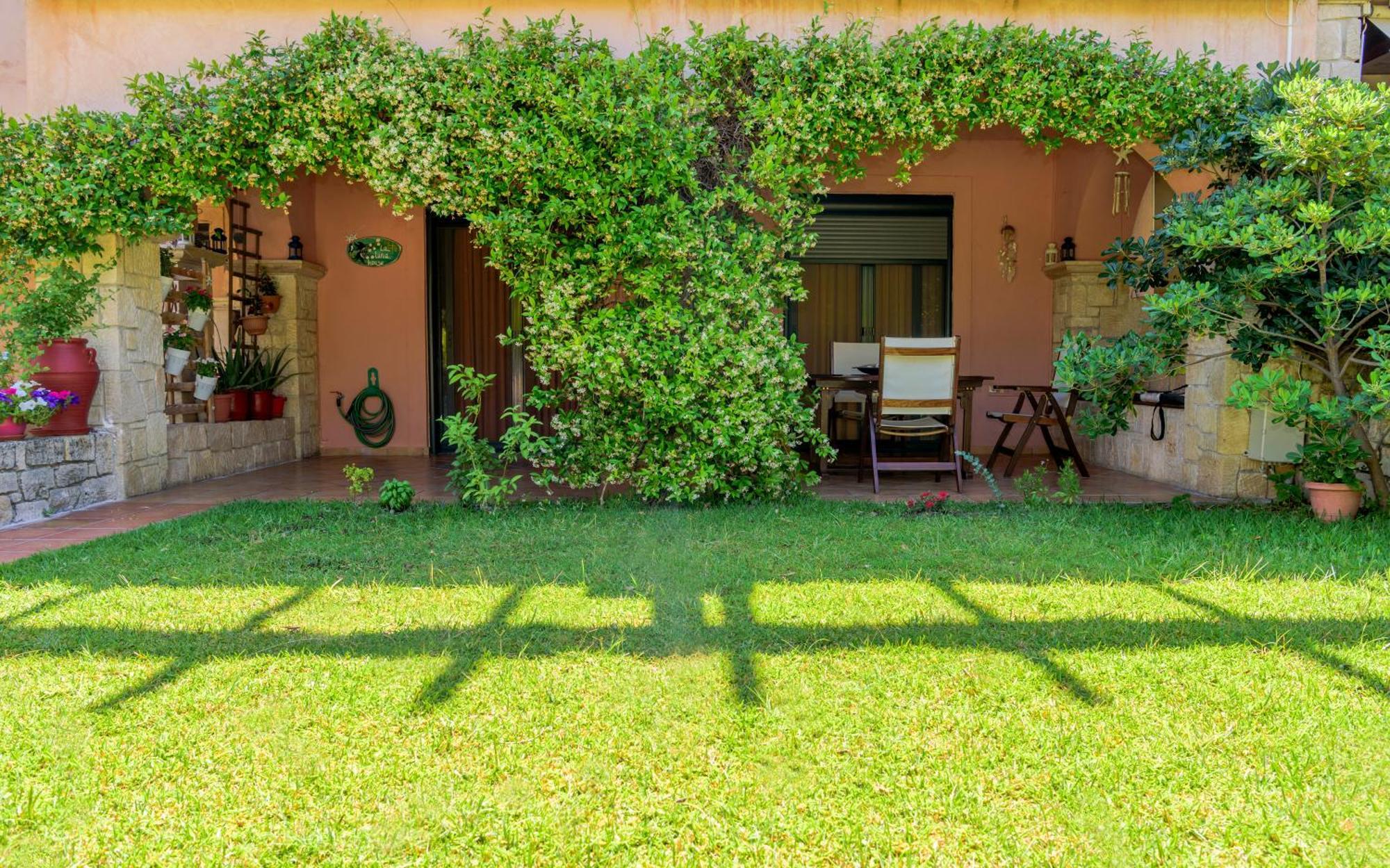 La Luna House Pefkochori Exterior foto